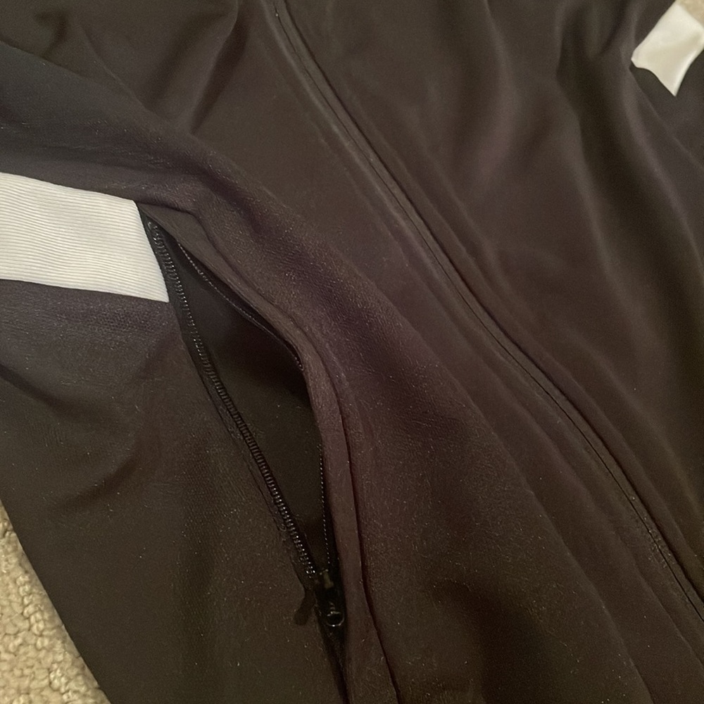 Womens jacket - Picture 3 of 3